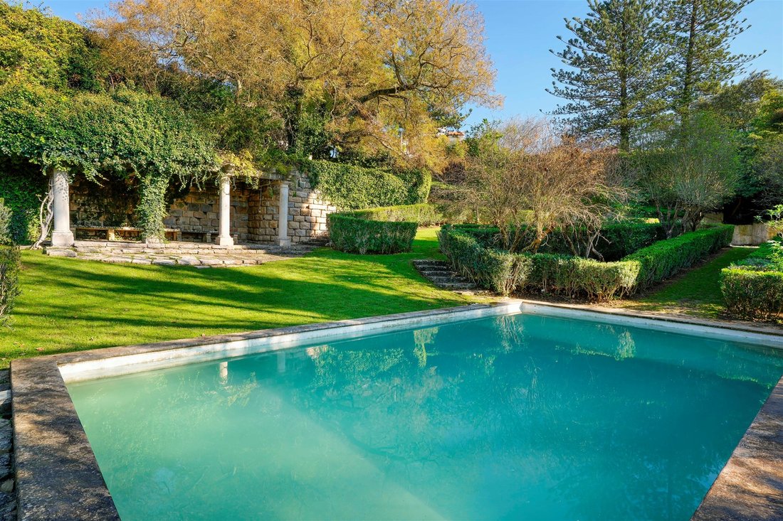 Farm Ranch in Carcavelos e Parede, Lisbon, Portugal 4 - 13783744
