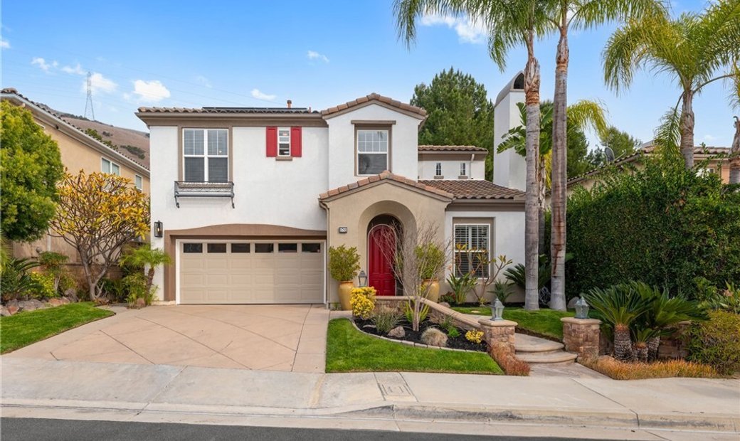 Home In Desirable Serrano Heights In Orange, California