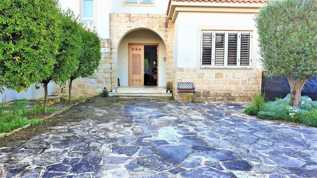 Villa in Polemi, Paphos, Cyprus 3 - 11111270