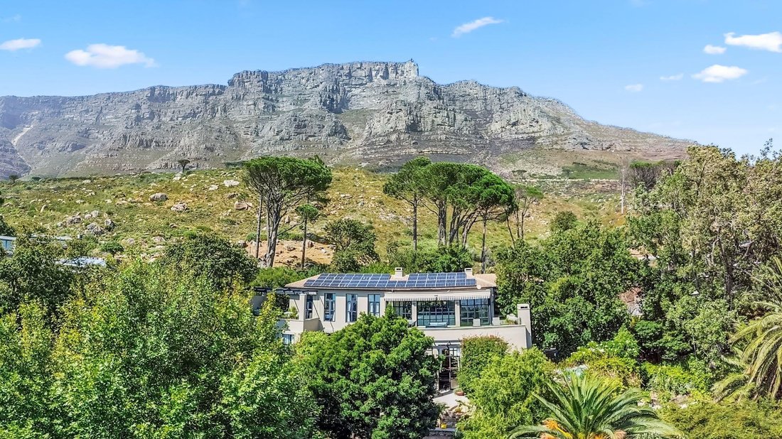 House in Cape Town, Western Cape, South Africa 1 - 13787416