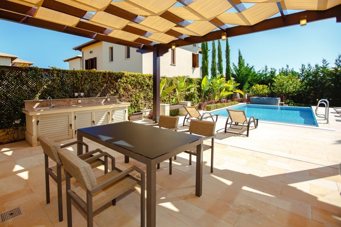 Villa in Kouklia, Paphos, Cyprus 1 - 12758874