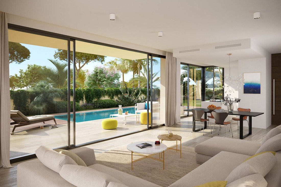 Villa in Estepona, Andalusia, Spain 3 - 13779739