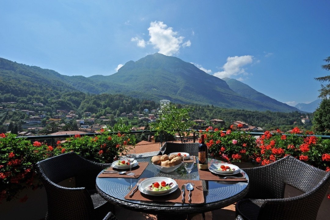 Croce Amore In Menaggio, Lombardy, Italy For Sale (11229325)