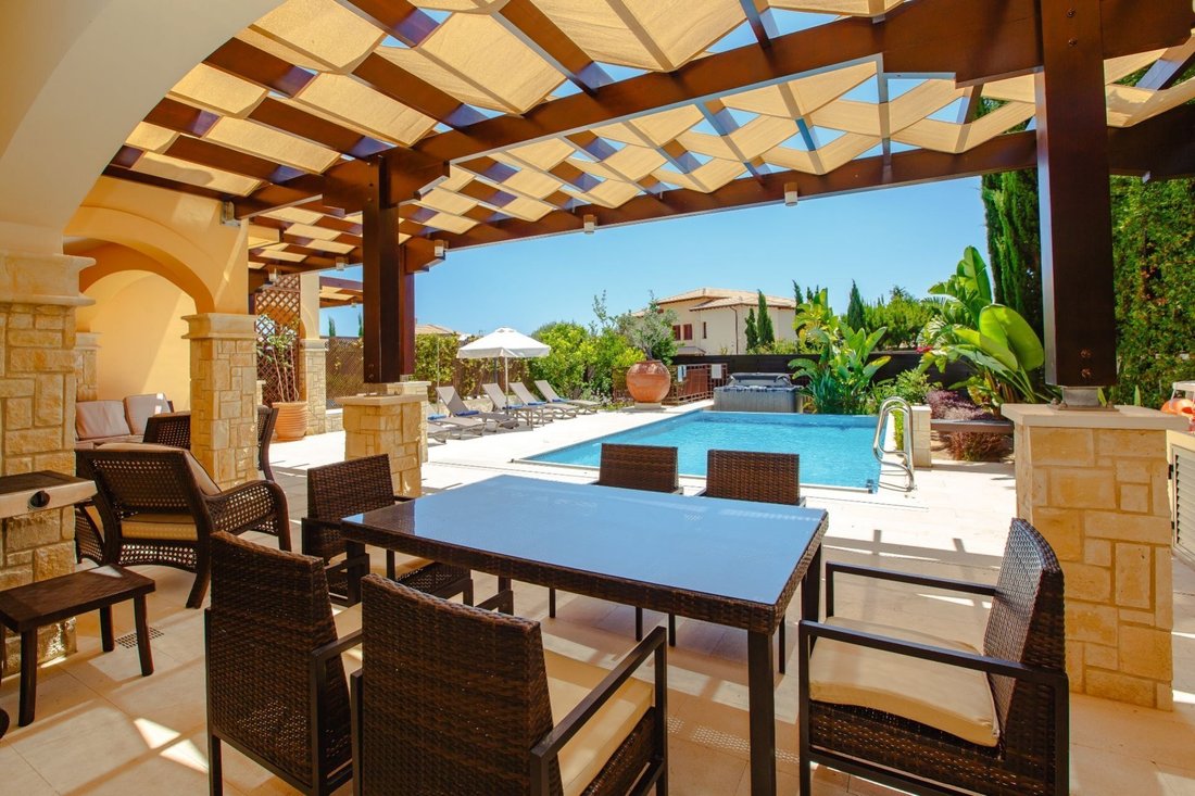 Villa in Kouklia, Paphos, Cyprus 2 - 12758872