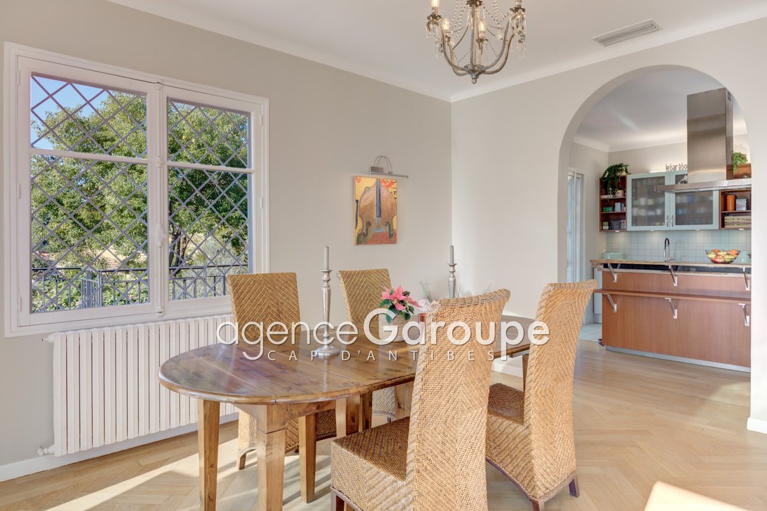 Villa in Antibes, Provence-Alpes-Côte d'Azur, France 5 - 13779835