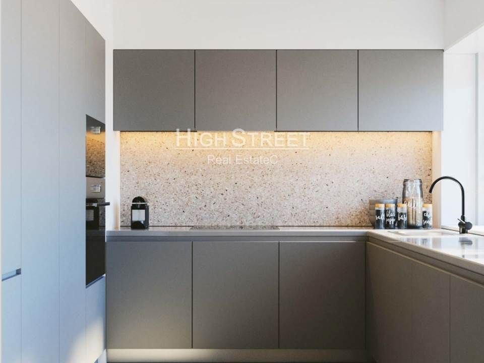 Apartment in Avenidas Novas, Lisbon, Portugal 3 - 13784959