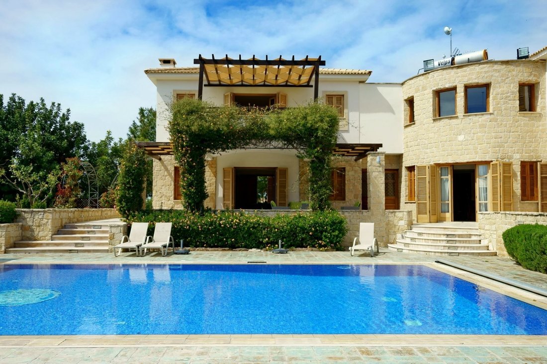 Villa in Kouklia, Paphos, Cyprus 1 - 13783584