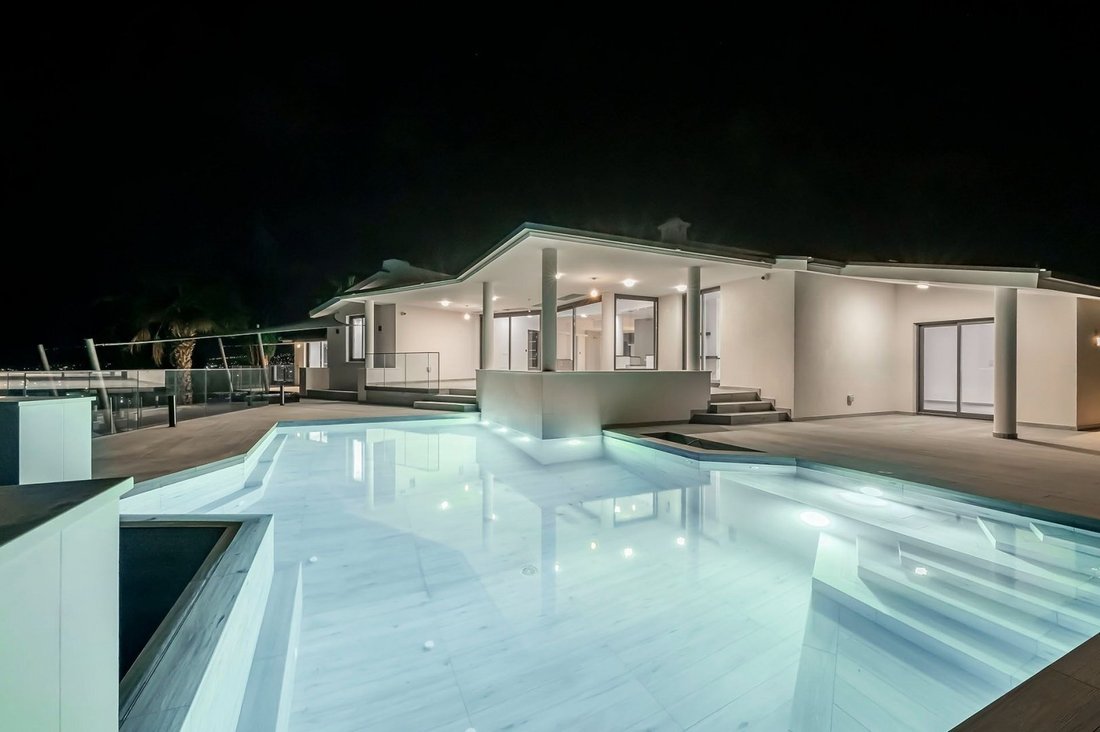Villa in Kissonerga, Paphos, Cyprus 2 - 13226494