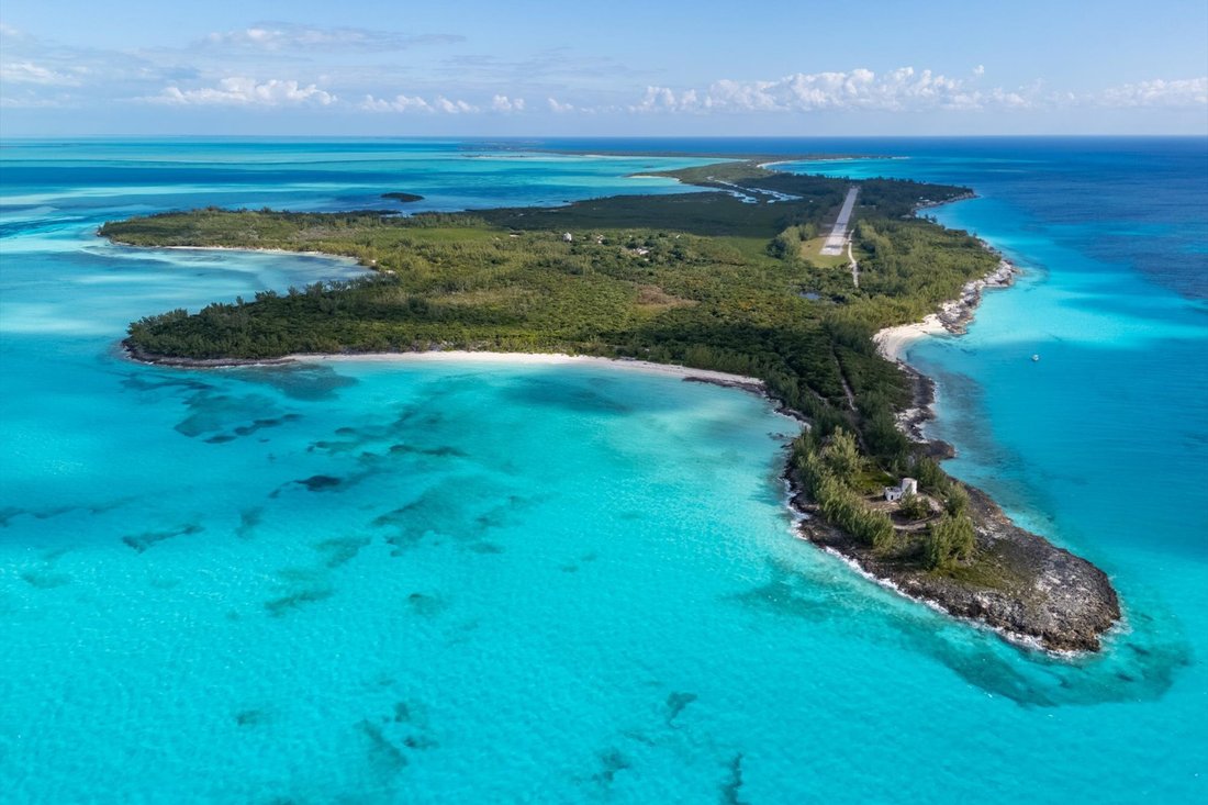Whale Cay In Berry Islands, The Bahamas For Sale (13773453)