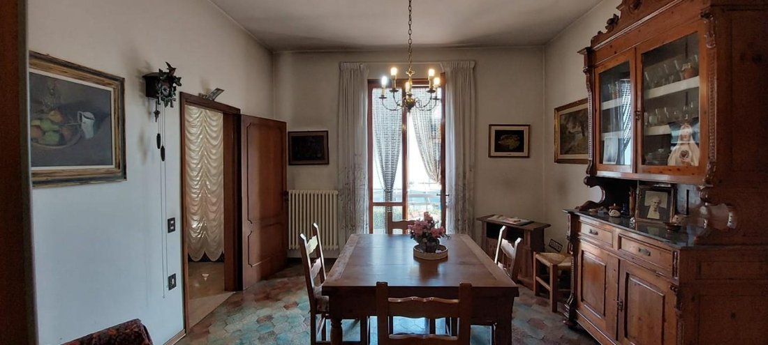 Villa in Hospital Zone, Empoli, Tuscany 1 - 12095463