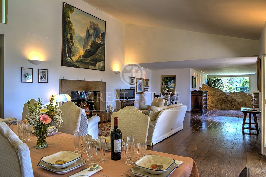 Estate in Historic Center, Foligno, Umbria 2 - 13790175