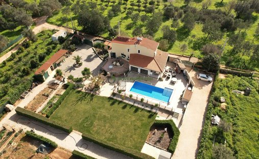 Villa à Praia dos Pescadores, Olhos de Agua, Portugal 1