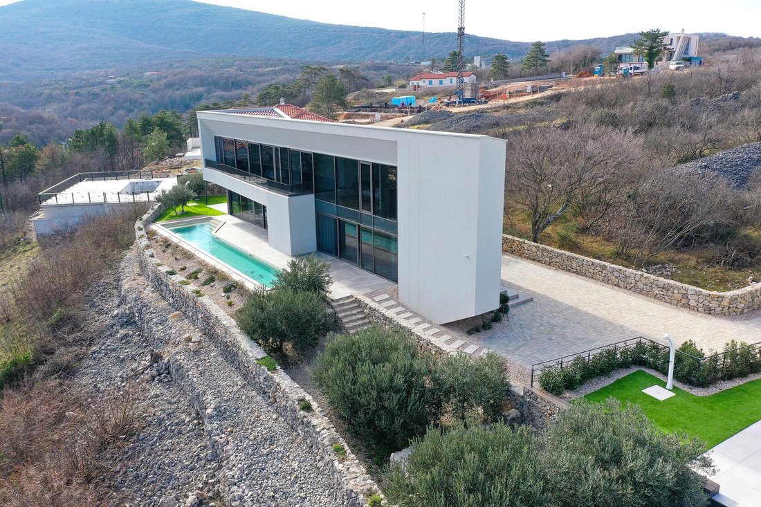 Villa in Vrbnik, Primorje-Gorski Kotar County, Croatia 3 - 13790592
