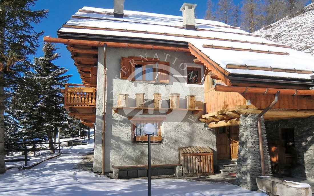 Chalet in Sestriere, Piedmont, Italy 2 - 13790797