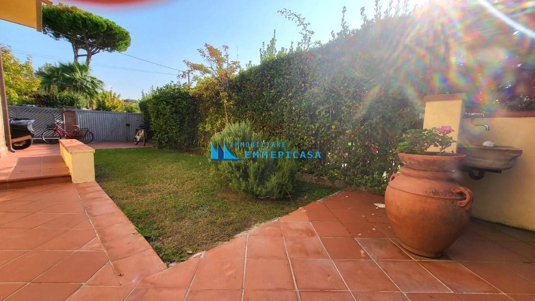 Country House in Center, Forte dei Marmi, Tuscany 3 - 13790581
