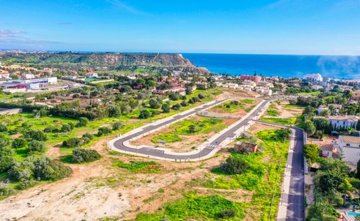 Land in Praia da Luz, Algarve, Portugal 1