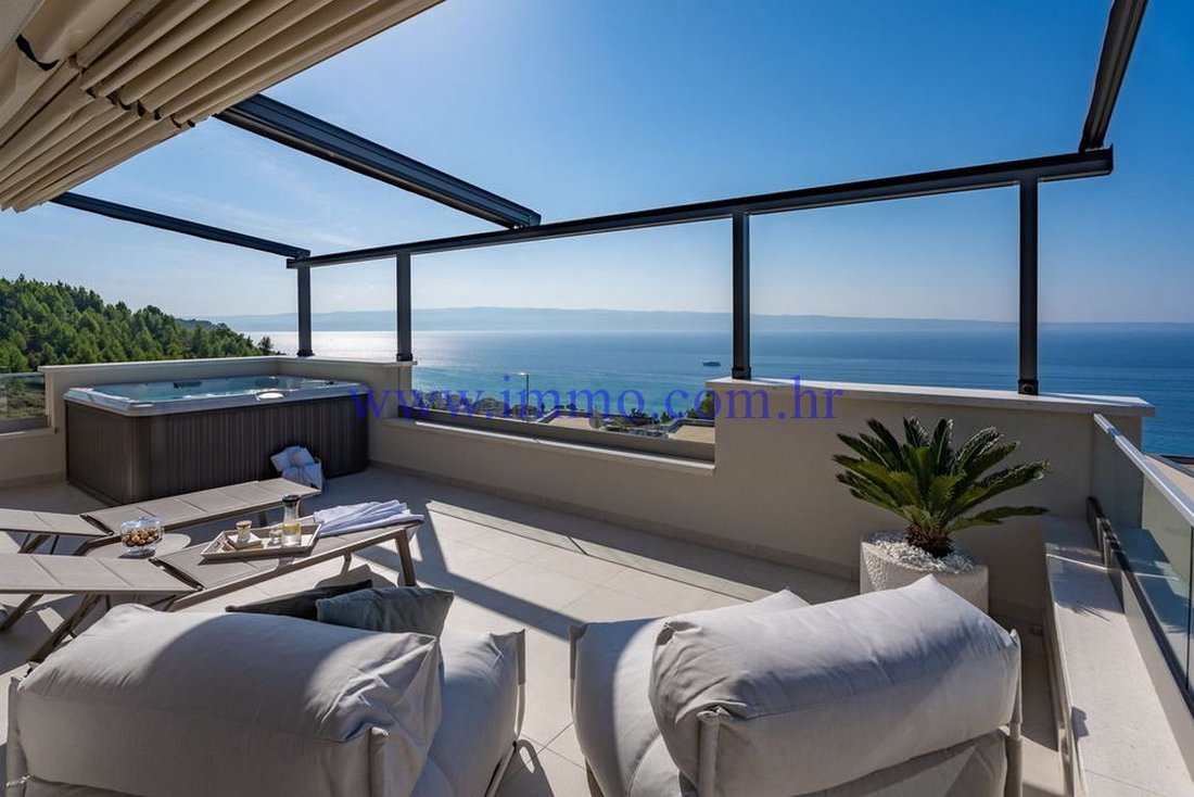 Villa in Gradski kotar Grad, Split, Split-Dalmatia County 1 - 13793296