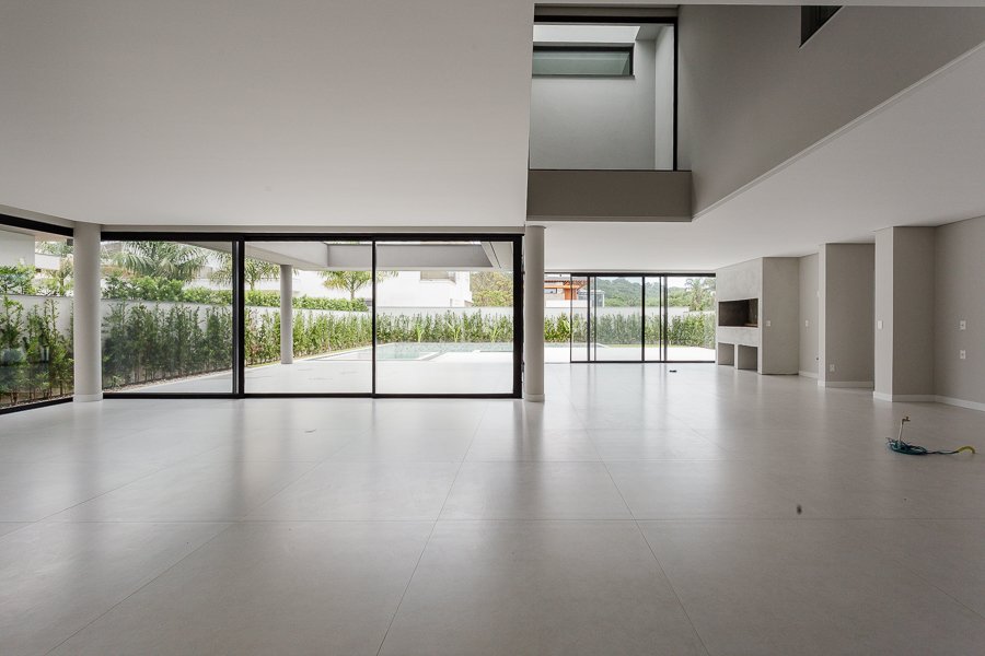House in Jurerê Internacional, State of Santa Catarina, Brazil 4 - 13792946