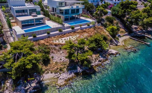 Villa in Okrug Gornji, Split-Dalmatia County, Croatia 1