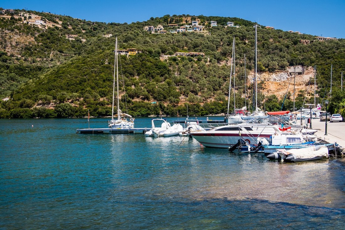Land in Lefkada Commune, Peloponnese, Western Greece and the Ionian, Greece 4 - 13791935