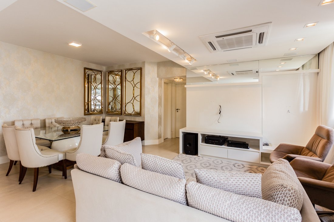 Photo inspiration: Gallery Detail: Classic Penthouse 3 Bedrooms In Agronômica State Of Santa Catarina