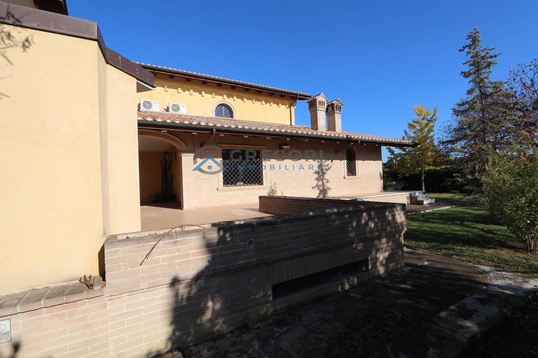 Villa in Tortoreto, Abruzzo, Italy 4 - 13796377