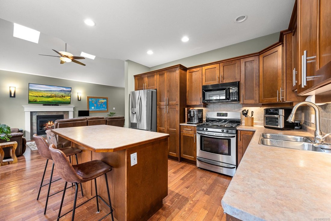 Beautiful Crown Isle Home With Views Of In Courtenay, British Columbia