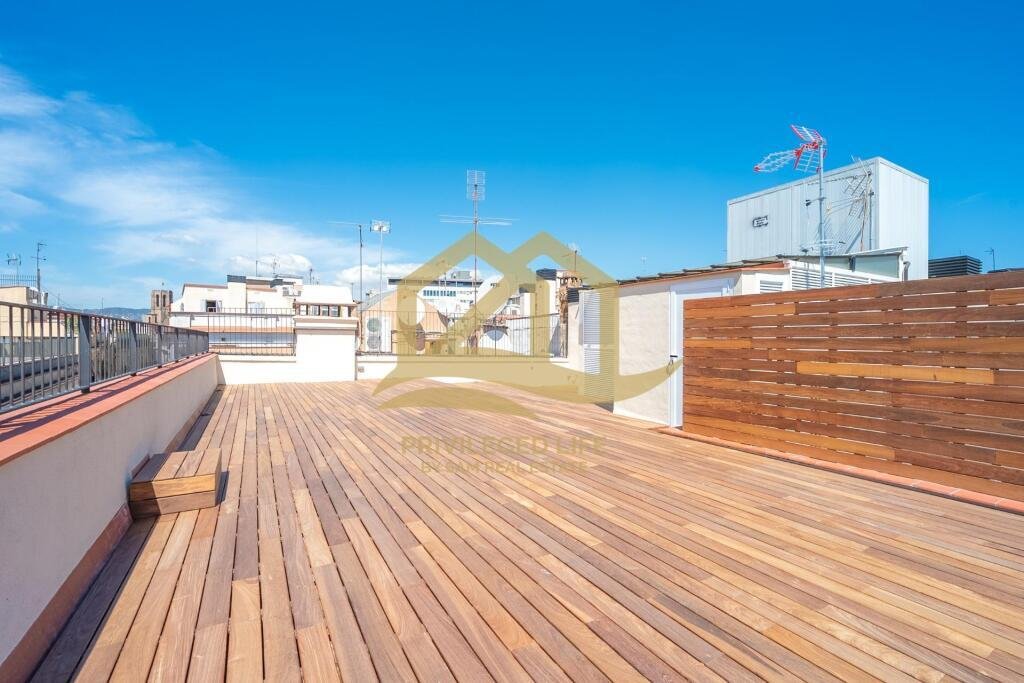 Apartment in Ciutat Vella, Barcelona, Spain 3 - 13647342