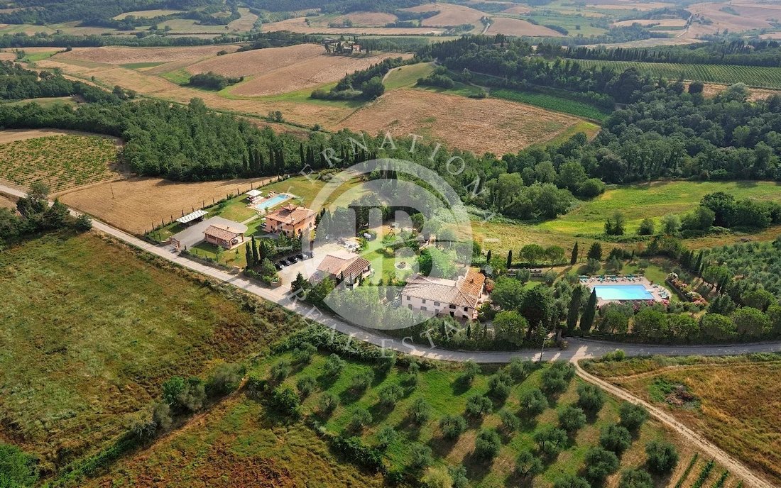 Villa a Peccioli, Toscana, Italia 1 - 13796544