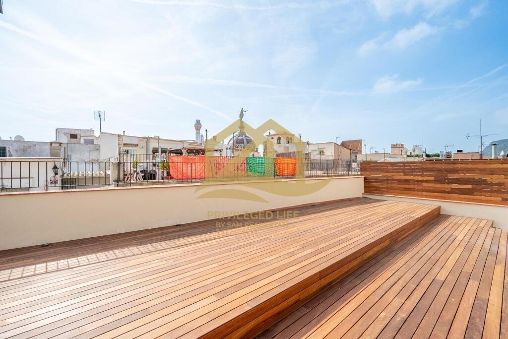 Apartment in Ciutat Vella, Barcelona, Spain 1 - 13647334