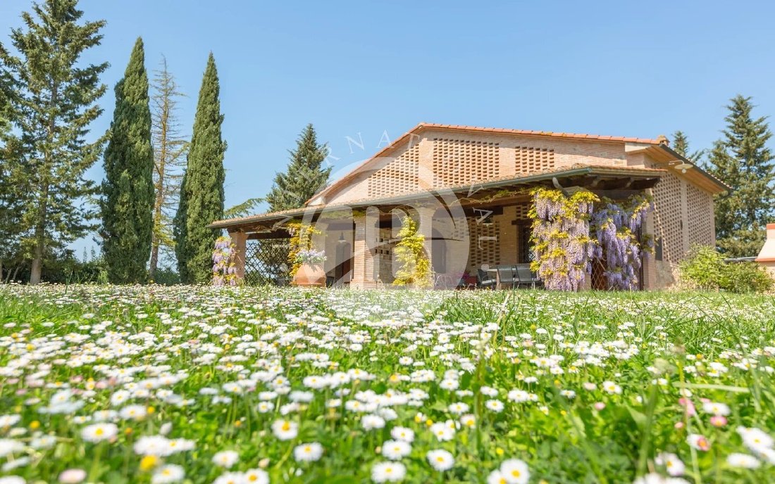 Villa in Peccioli, Tuscany, Italy 1 - 13796544