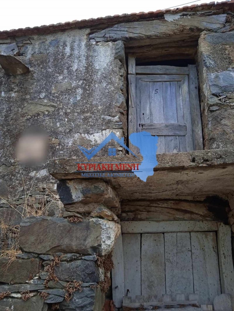 House 40 Sq.M For Sale Dans Chios Town, Greece à Vendre (13794624)