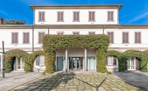 Villa a Figino Serenza, Lombardia, Italia 1