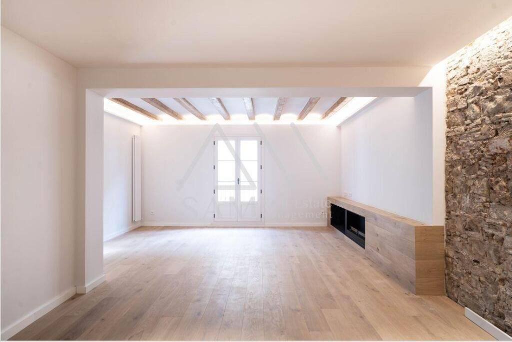 Apartment in Ciutat Vella, Barcelona, Spain 5 - 13647328