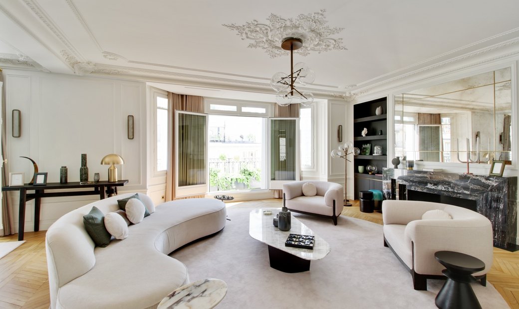 Apartment In Paris 16th Triangle D'or Dans Paris, île De France, France