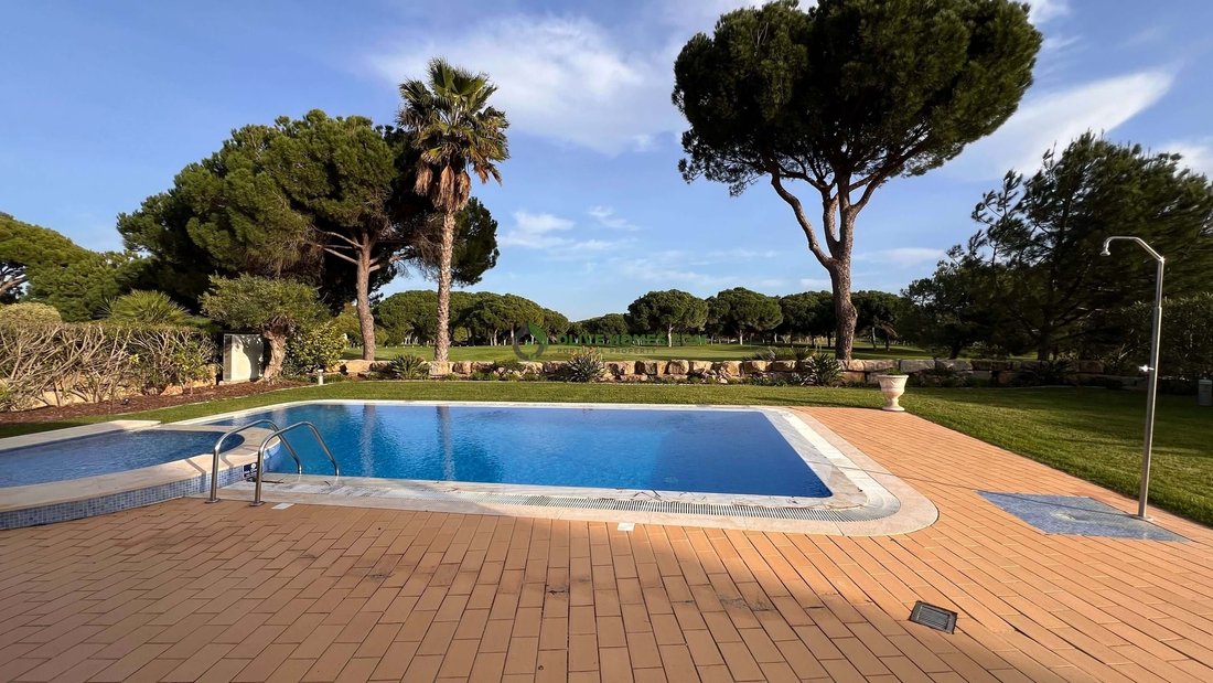 Villa in Vilamoura, Quarteira, Algarve 2 - 13801572