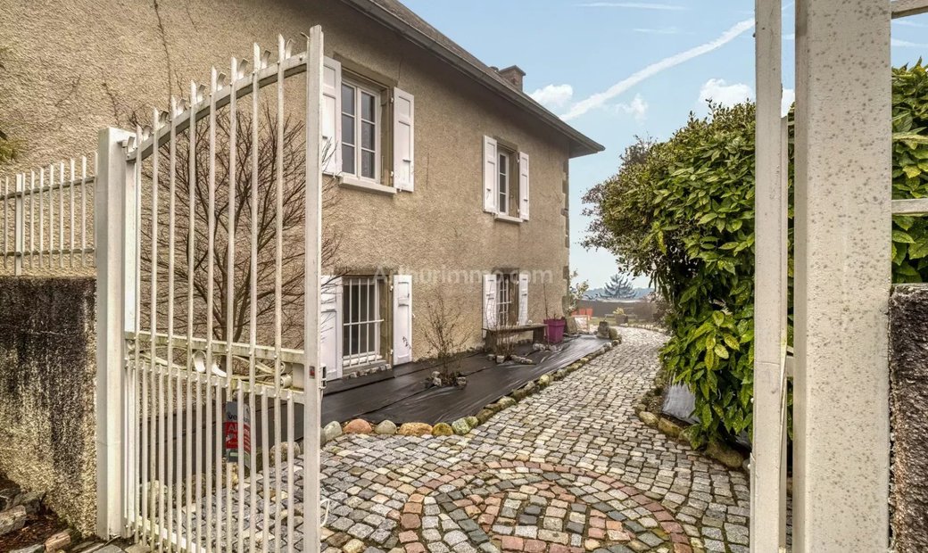 La Motte Servolex House In La Motte Servolex, Auvergne Rhône Alpes