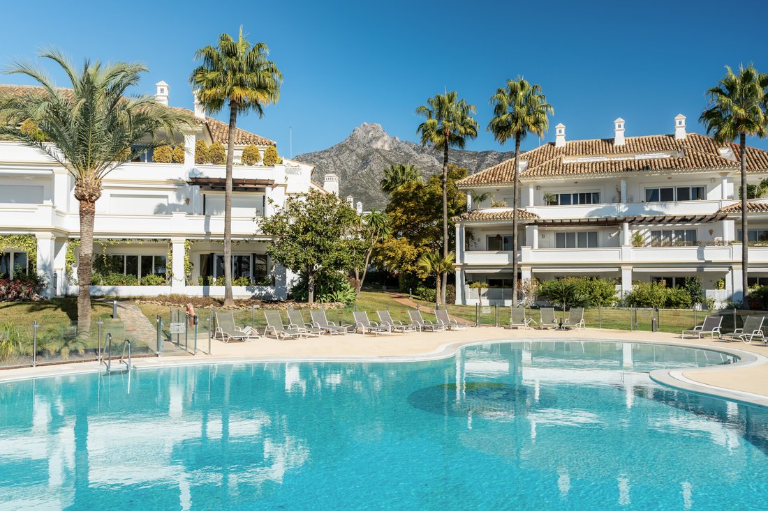 Apartment in Marbella, Andalusia, Spain 2 - 13804236