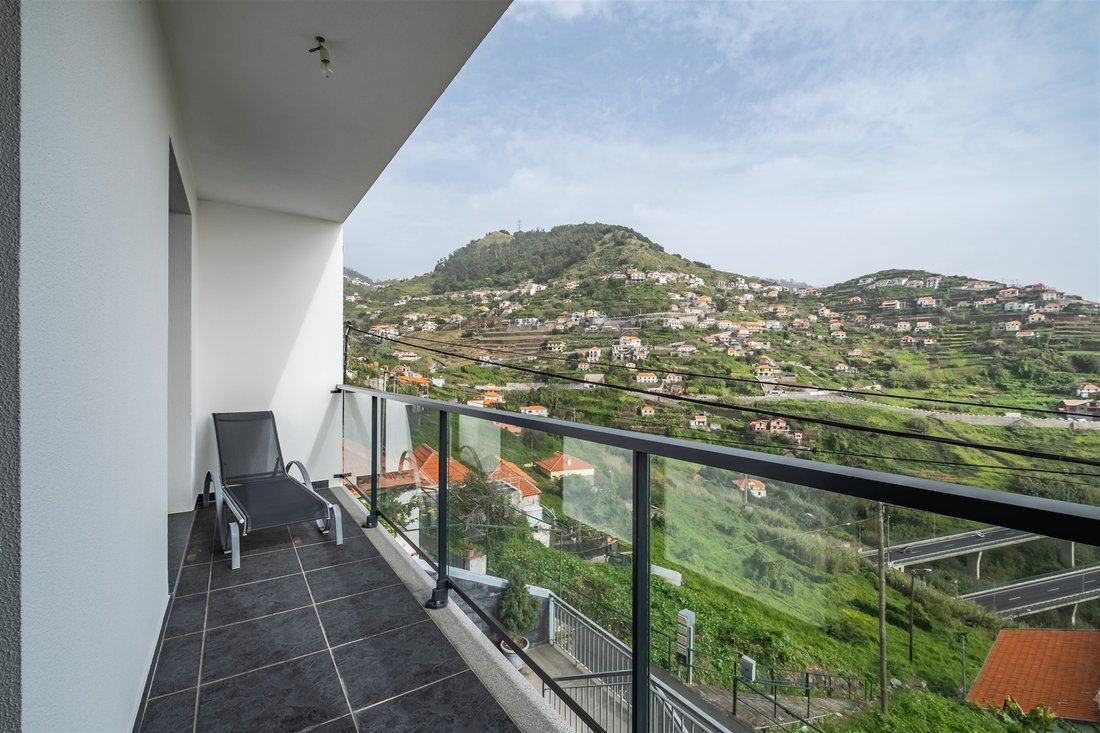 Haus in Ribeira Brava, Autonome Region Madeira, Portugal 1 - 13806311