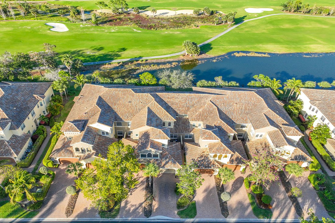 Condo in Naples, Florida, United States 4 - 13812530