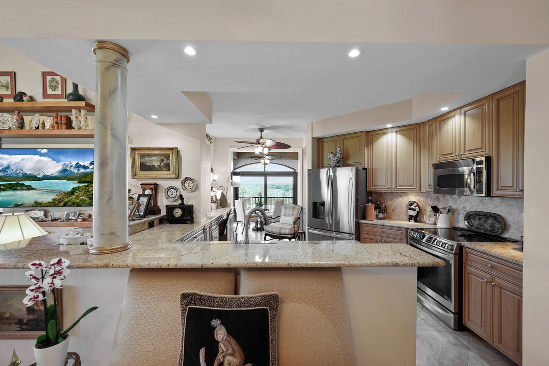 Condo in Naples, Florida, United States 5 - 13812517