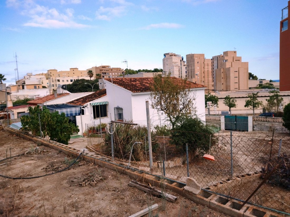 Villa in Calp / Calpe, Valencian Community, Spain 1 - 13809032