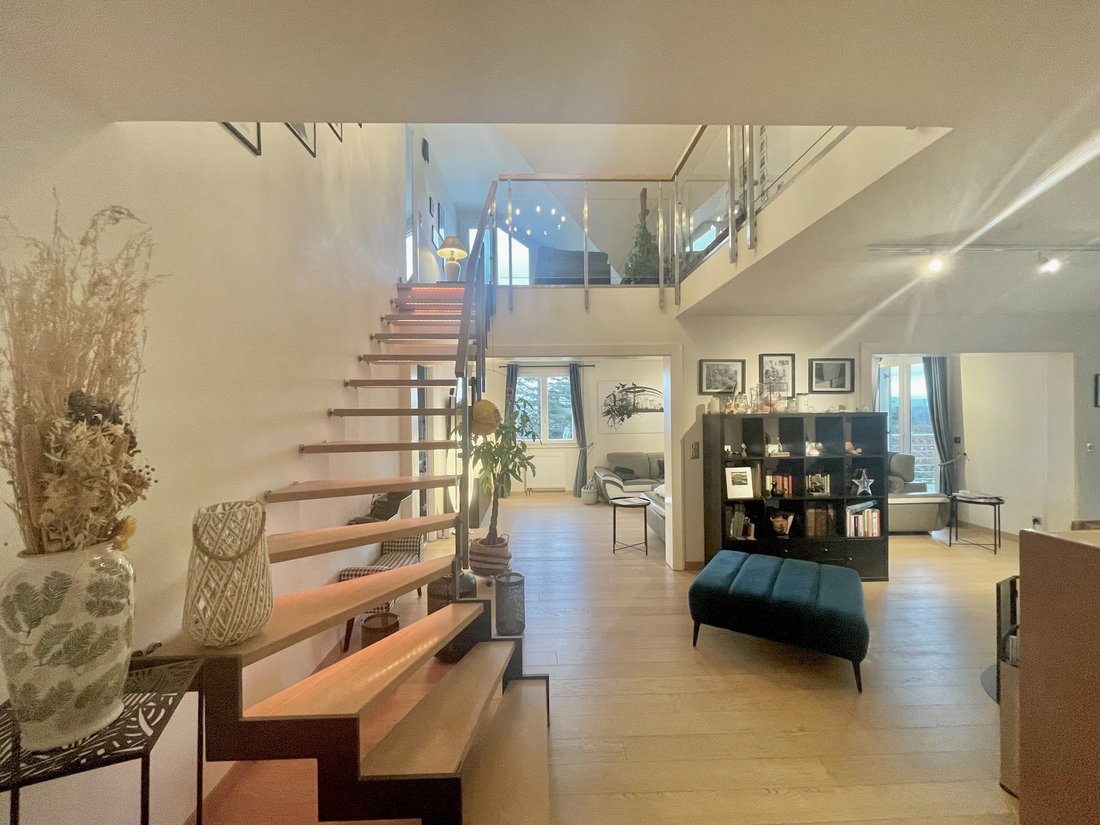 Recently Renovated House On 1177 Sqm In Sauverny, Auvergne Rhône Alpes