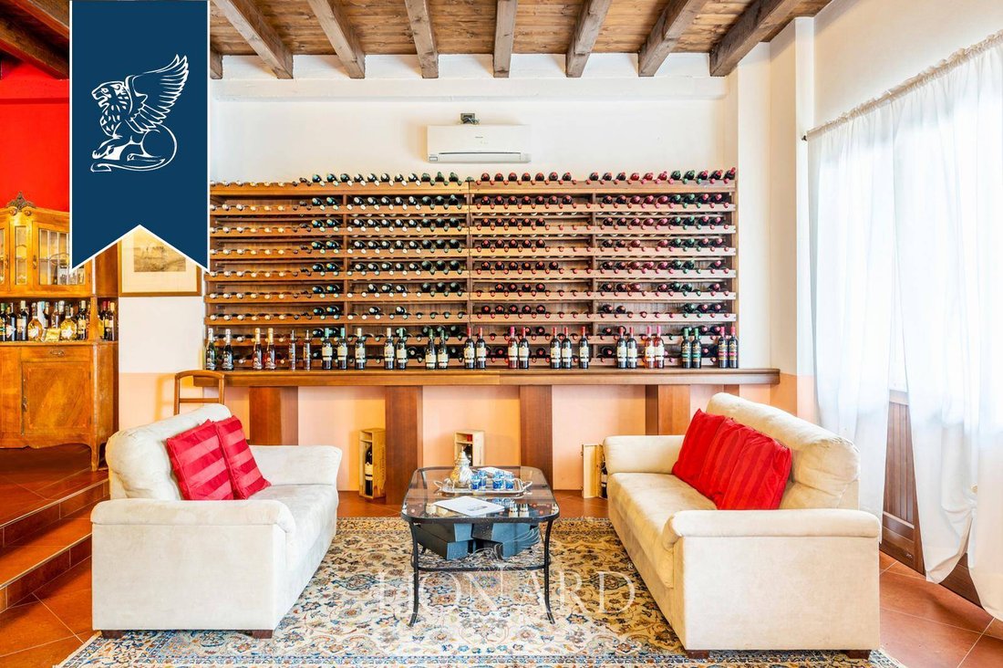 Villa in Pianello Val Tidone, Emilia-Romagna, Italy 4 - 13250690