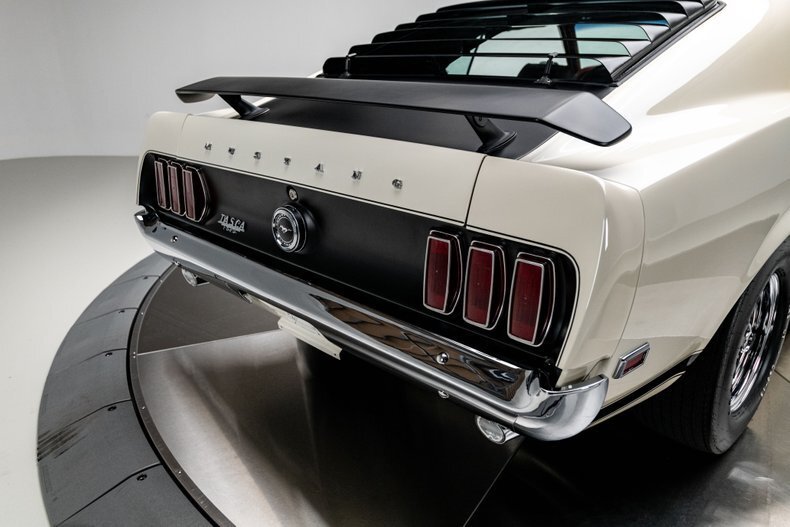 Coupe in Charlotte, United States 5 - 13807518