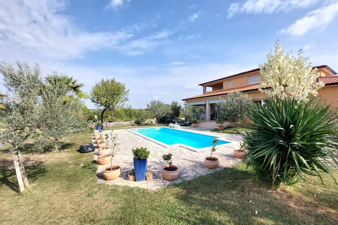 Villa in Galizana, Istria County, Croatia 4 - 13811189