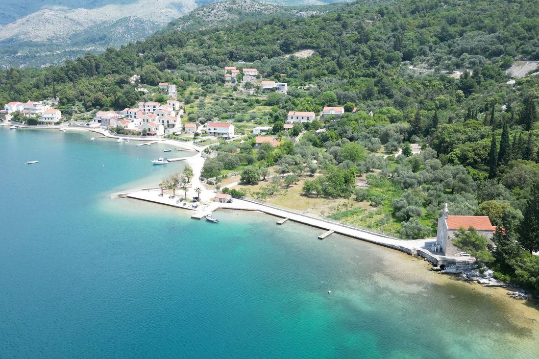 Villa in Slano, Dubrovnik-Neretva County, Croatia 2 - 13811514