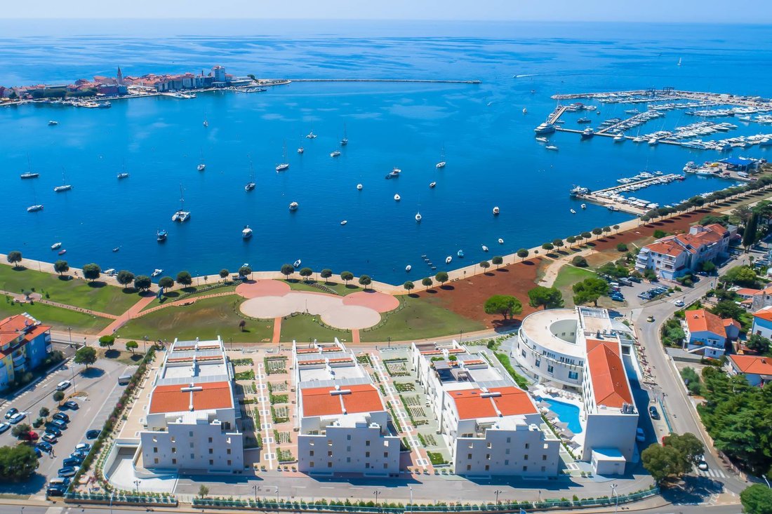 Apartment in Umag, Istria County, Croatia 1 - 13811862
