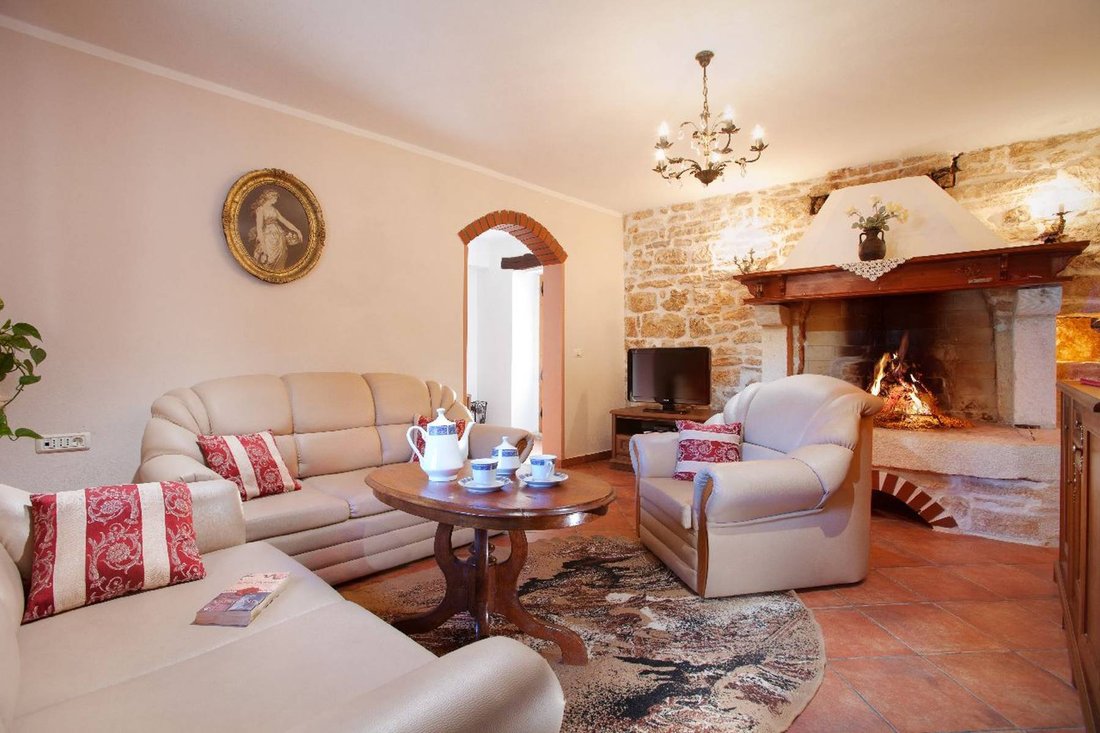Villa in Pinezici, Istria County, Croatia 3 - 13810850