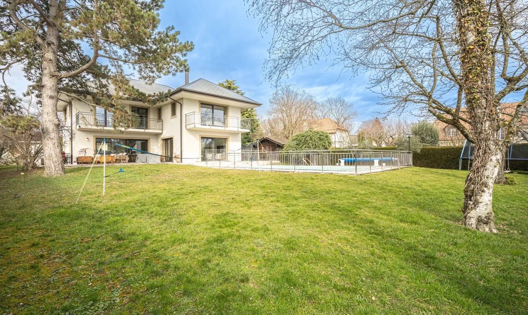 Coppet House In Coppet, Switzerland For Sale (13807601)